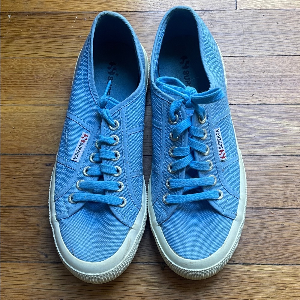 Superga women’s Light Blue Canvas Sneakers